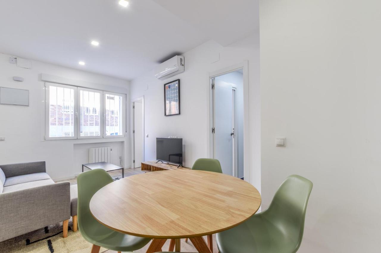 Apartamentos En Madrid Rio Bagian luar foto