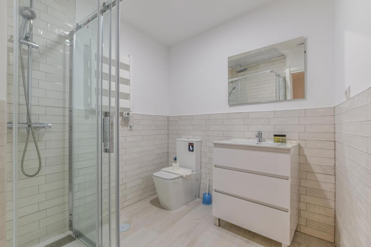 Apartamentos En Madrid Rio Bagian luar foto